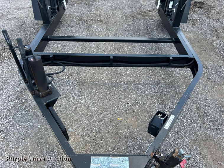 image for item EG0996 2008 Kiefer Built reel trailer