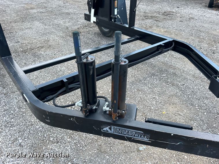 image for item EG0996 2008 Kiefer Built reel trailer