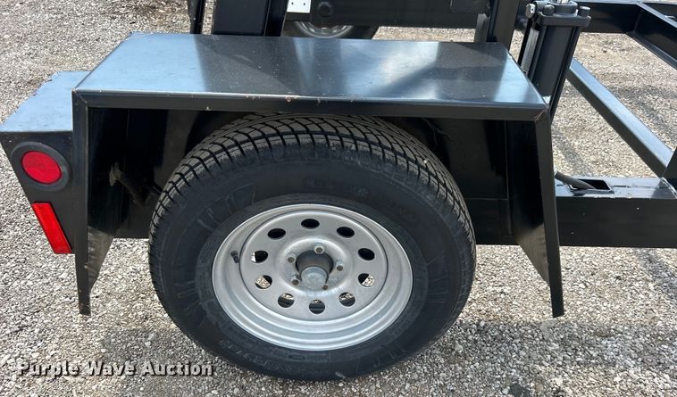 image for item EG0996 2008 Kiefer Built reel trailer