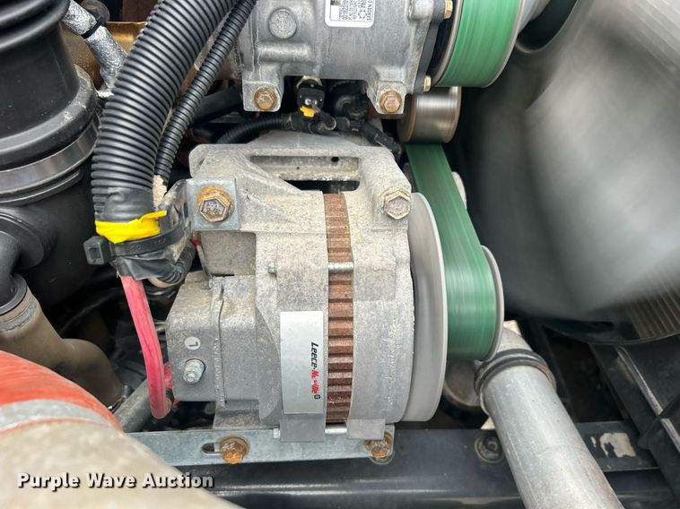 image for item EG1001 2008 International  7500 crane truck