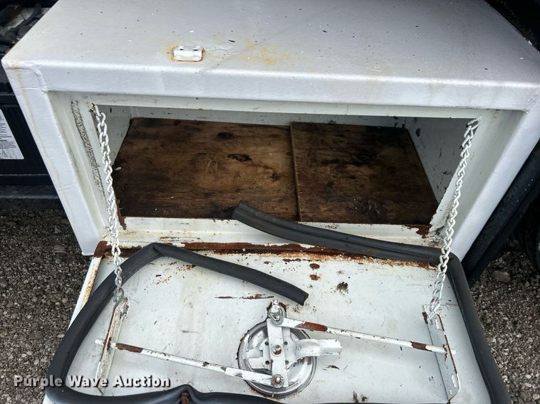 image for item EG1003 2010 Freightliner  Business Class M2 grapple crane truck