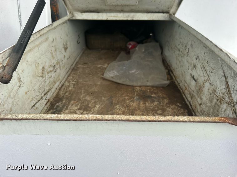 image for item EG1003 2010 Freightliner  Business Class M2 grapple crane truck