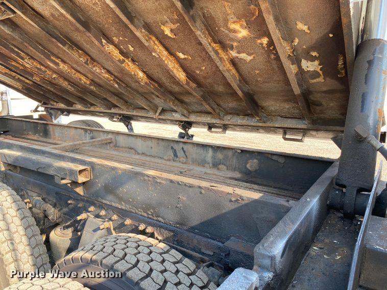 image for item EG1003 2010 Freightliner  Business Class M2 grapple crane truck