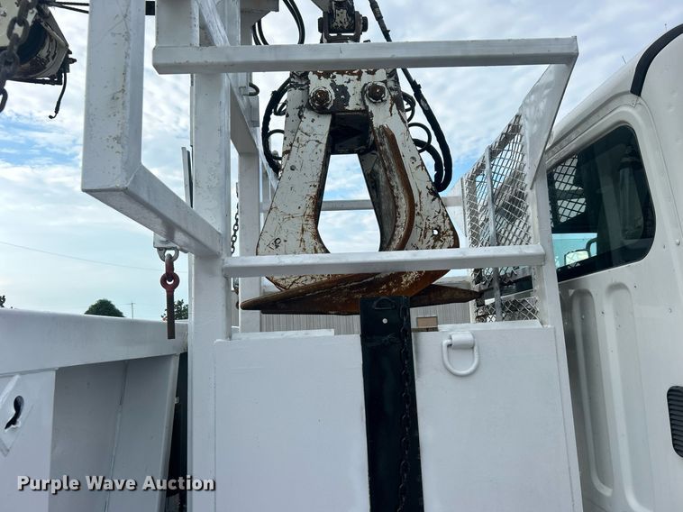 image for item EG1003 2010 Freightliner  Business Class M2 grapple crane truck