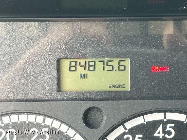 image for item EG1003 2010 Freightliner  Business Class M2 grapple crane truck