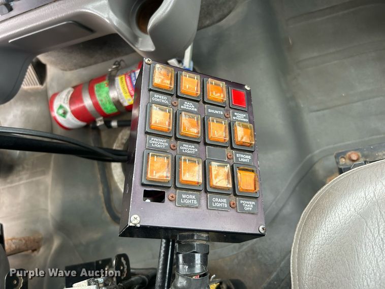 image for item EG1003 2010 Freightliner  Business Class M2 grapple crane truck