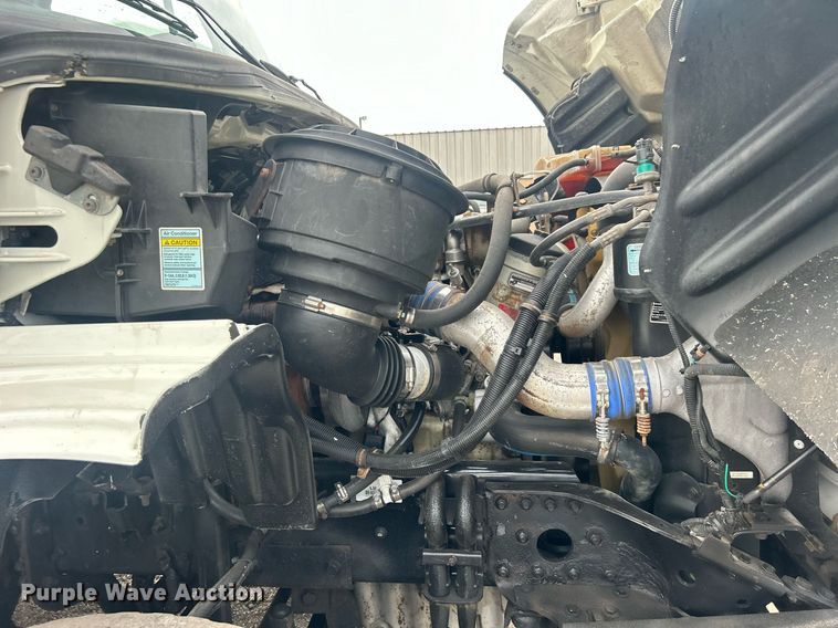 image for item EG1003 2010 Freightliner  Business Class M2 grapple crane truck