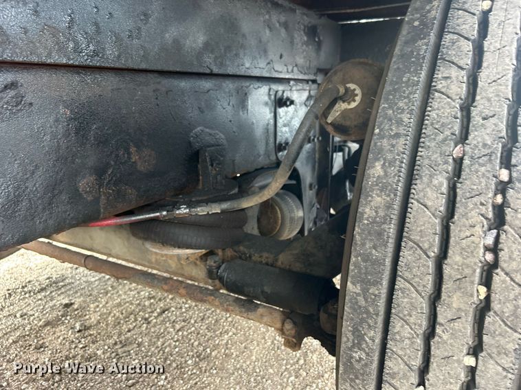 image for item EG1003 2010 Freightliner  Business Class M2 grapple crane truck