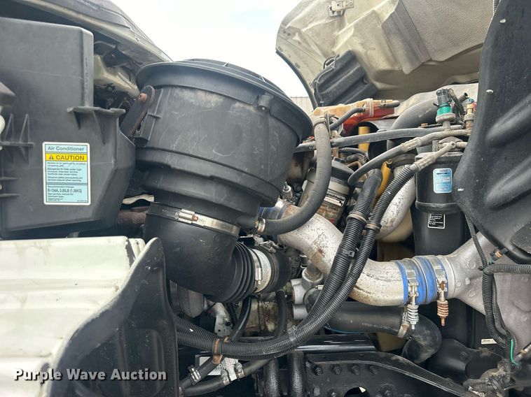 image for item EG1003 2010 Freightliner  Business Class M2 grapple crane truck