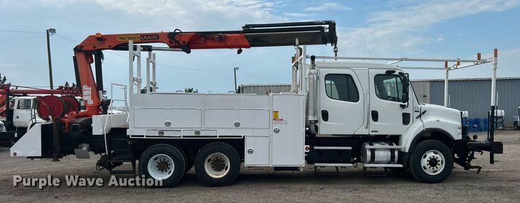 image for item EG1004 2007 Freightliner  Business Class M2 crane truck