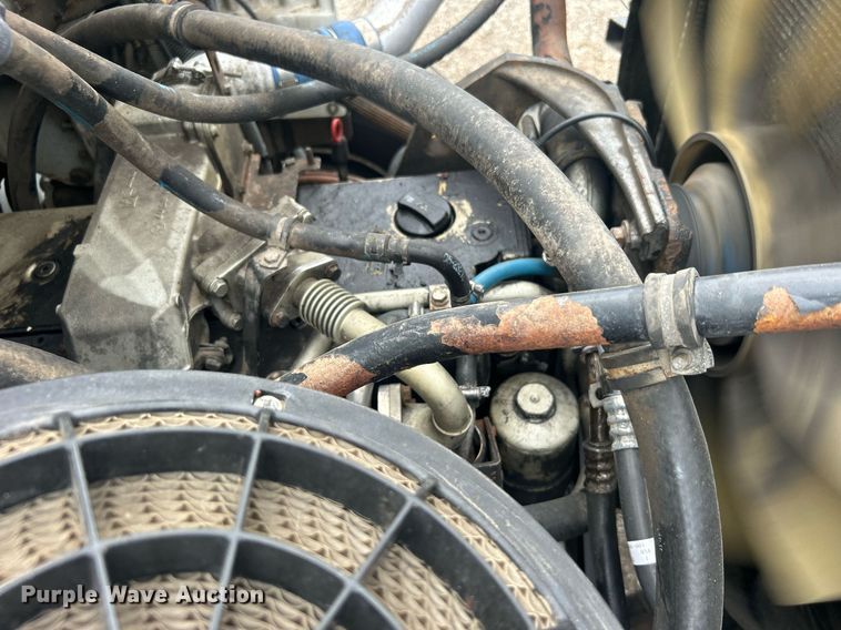 image for item EG1004 2007 Freightliner  Business Class M2 crane truck