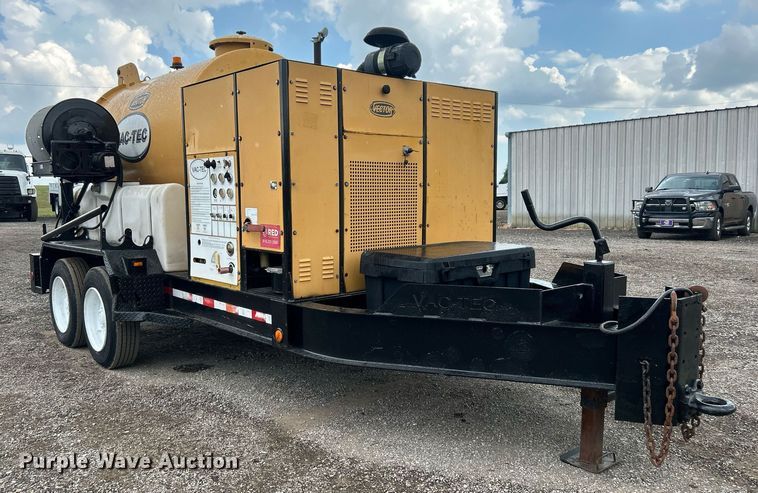 image for item EG1013 2004 Vac-Tec 959 vacuum excavator