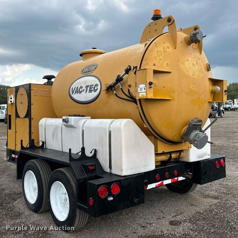 image for item EG1013 2004 Vac-Tec 959 vacuum excavator