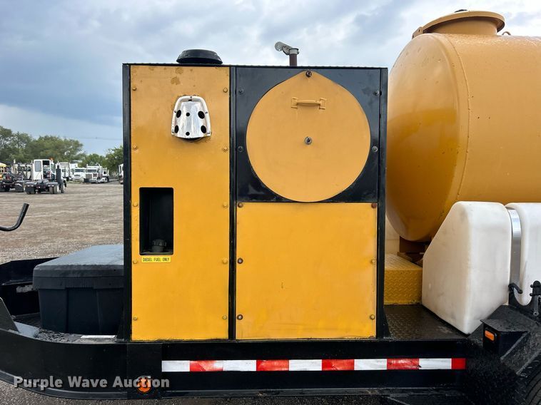 image for item EG1013 2004 Vac-Tec 959 vacuum excavator