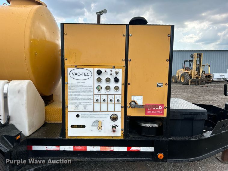 image for item EG1013 2004 Vac-Tec 959 vacuum excavator