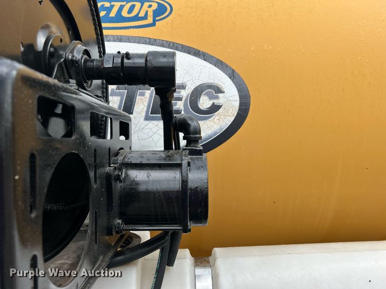 image for item EG1013 2004 Vac-Tec 959 vacuum excavator