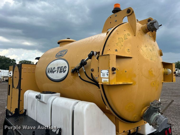 image for item EG1013 2004 Vac-Tec 959 vacuum excavator