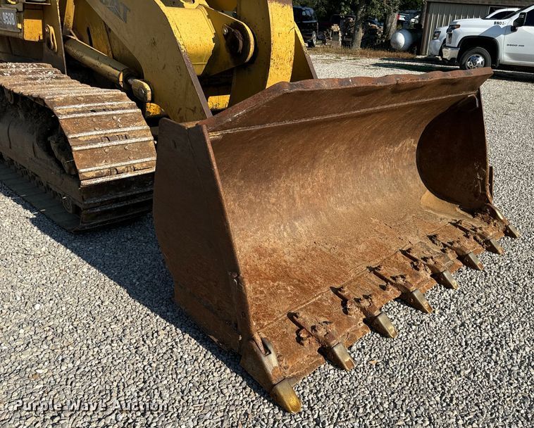 image for item EH6985 1993 Caterpillar 953B track loader