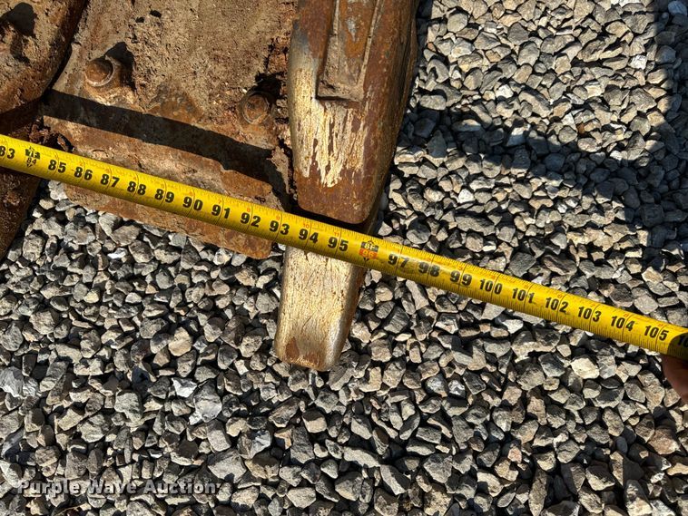 image for item EH6985 1993 Caterpillar 953B track loader