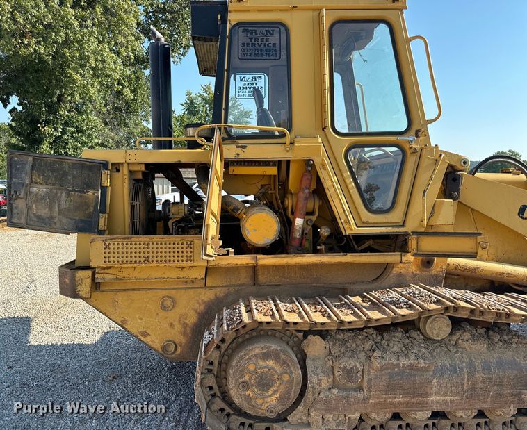 image for item EH6985 1993 Caterpillar 953B track loader