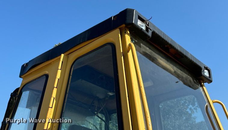 image for item EH6986 1994 Caterpillar  953B track loader