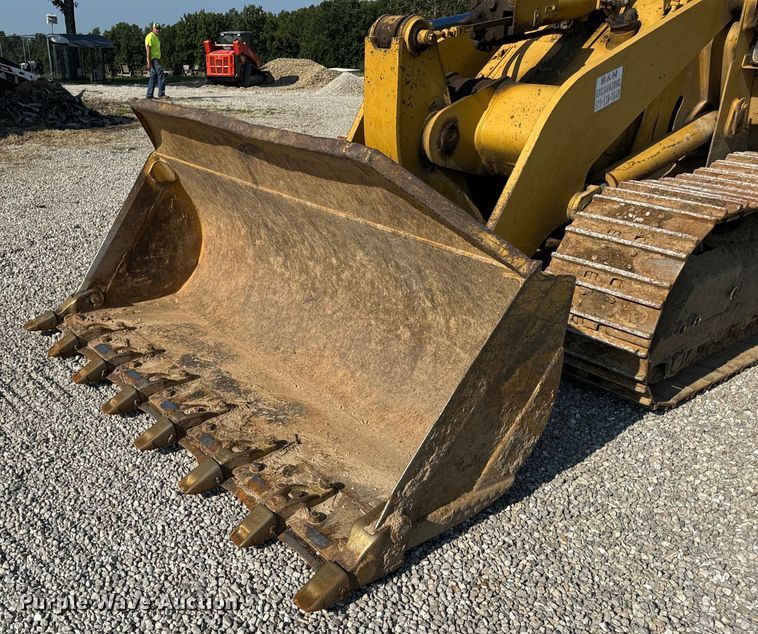 image for item EH6986 1994 Caterpillar  953B track loader