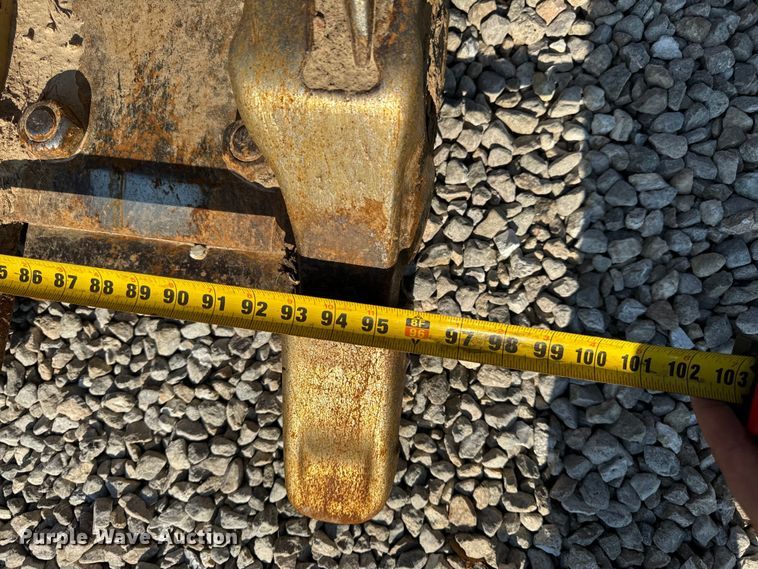 image for item EH6986 1994 Caterpillar  953B track loader