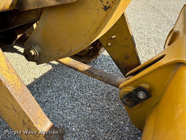 image for item EH6986 1994 Caterpillar  953B track loader