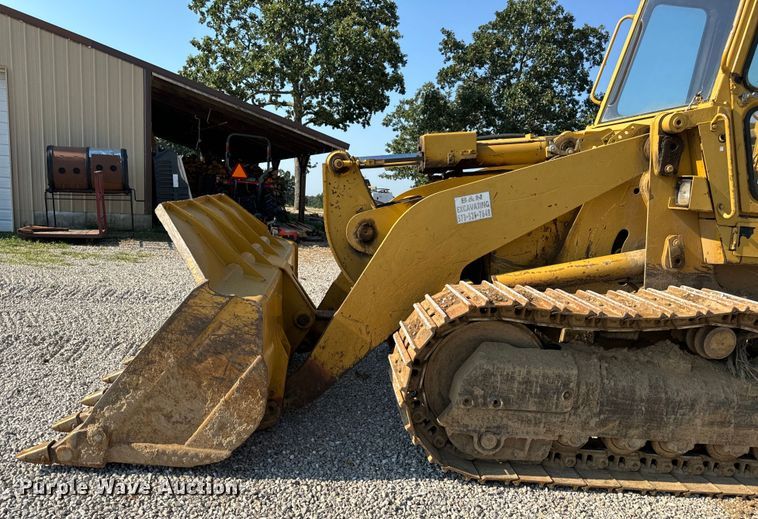 image for item EH6986 1994 Caterpillar  953B track loader