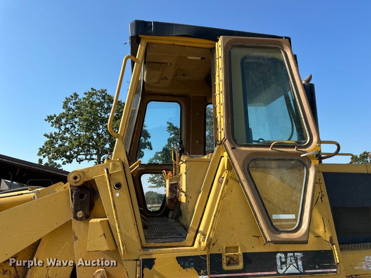 image for item EH6986 1994 Caterpillar  953B track loader