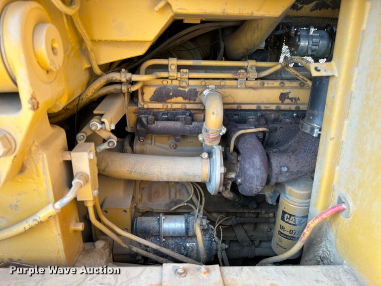 image for item EH6986 1994 Caterpillar  953B track loader