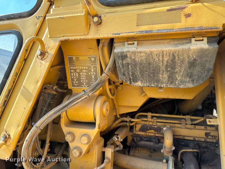image for item EH6986 1994 Caterpillar  953B track loader