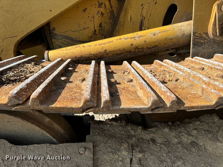 image for item EH6986 1994 Caterpillar  953B track loader