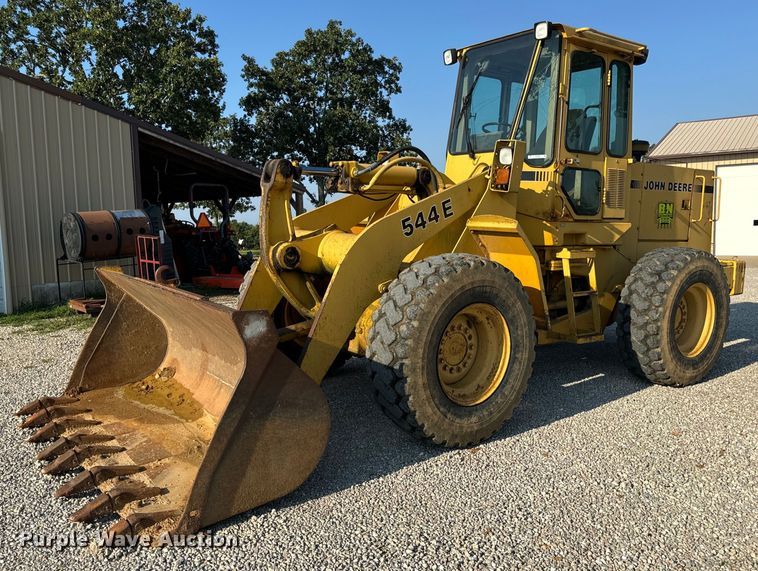image for item EH6989 1988 John Deere 544E wheel loader