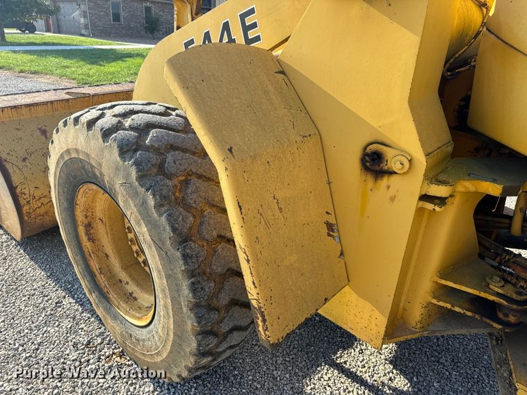 image for item EH6989 1988 John Deere 544E wheel loader