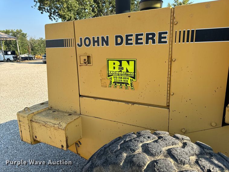 image for item EH6989 1988 John Deere 544E wheel loader