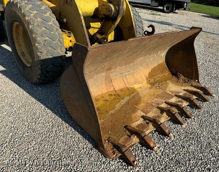 image for item EH6989 1988 John Deere 544E wheel loader