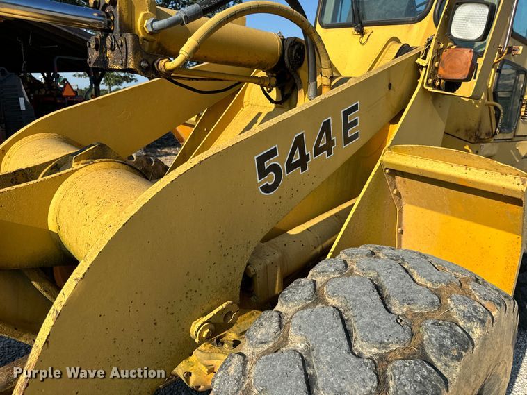 image for item EH6989 1988 John Deere 544E wheel loader