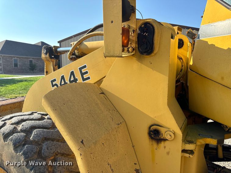 image for item EH6989 1988 John Deere 544E wheel loader