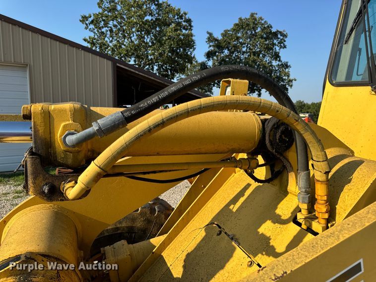 image for item EH6989 1988 John Deere 544E wheel loader