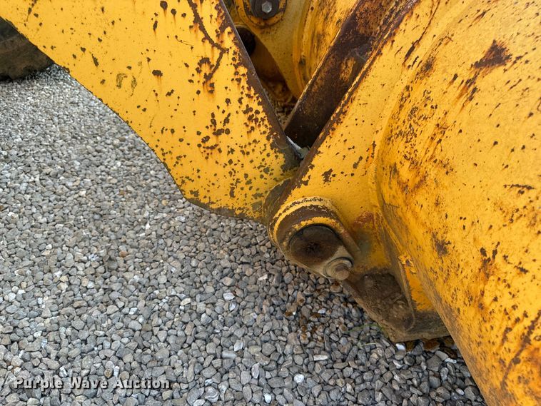 image for item EH6989 1988 John Deere 544E wheel loader