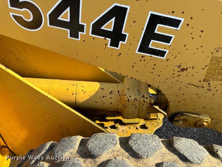 image for item EH6989 1988 John Deere 544E wheel loader