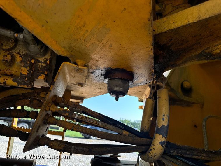 image for item EH6989 1988 John Deere 544E wheel loader