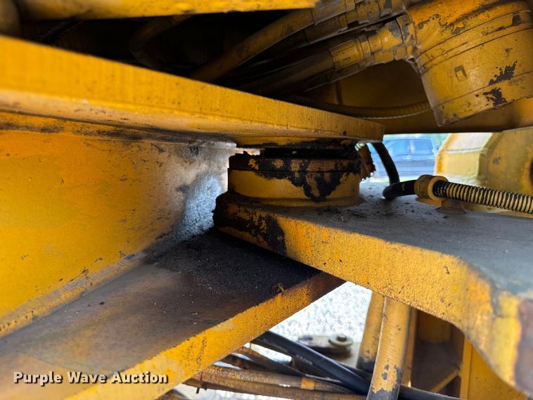 image for item EH6989 1988 John Deere 544E wheel loader