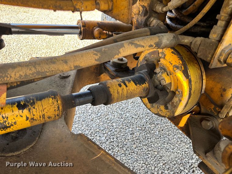 image for item EH6989 1988 John Deere 544E wheel loader