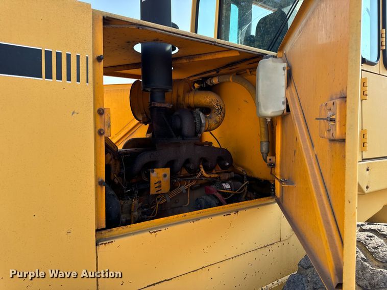 image for item EH6989 1988 John Deere 544E wheel loader