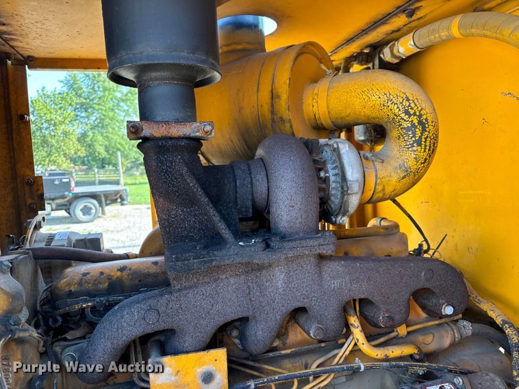 image for item EH6989 1988 John Deere 544E wheel loader