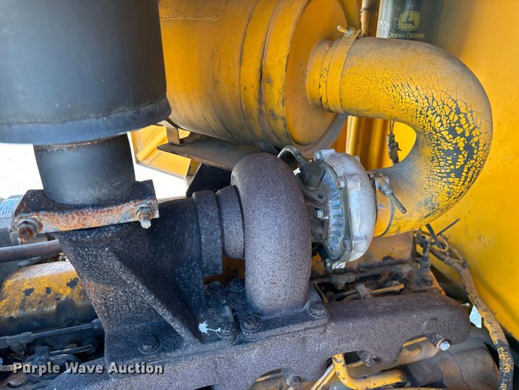 image for item EH6989 1988 John Deere 544E wheel loader