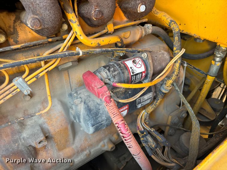 image for item EH6989 1988 John Deere 544E wheel loader