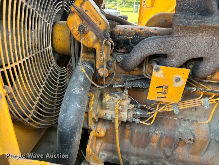 image for item EH6989 1988 John Deere 544E wheel loader